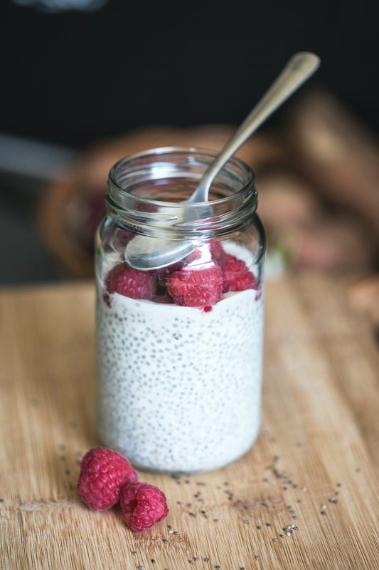 Snel en gezond yoga ontbijt: Overnight Oats - Salland Yoga, Meditatie en Coaching in Nieuwleusen