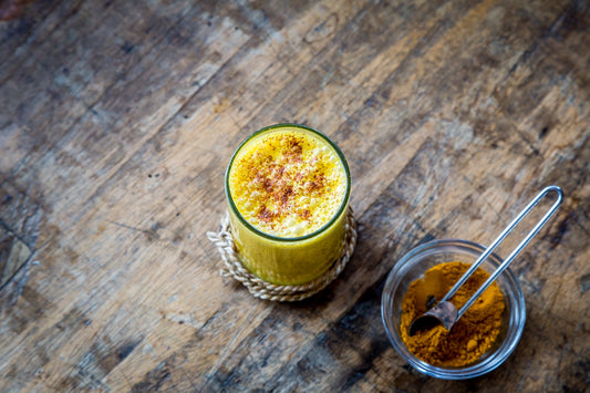 Golden Milk recept door Salland Yoga